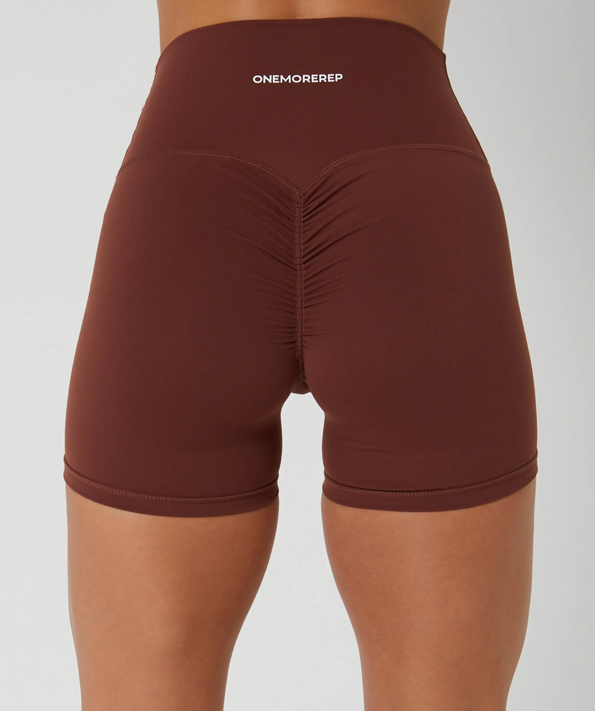 Core Scrunch Shorts Chocolate