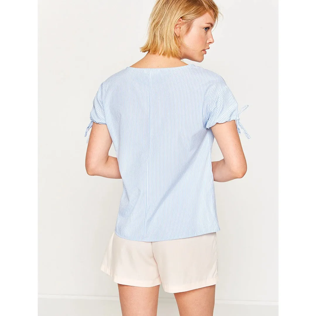 Crew Neck Embroidered Blouse