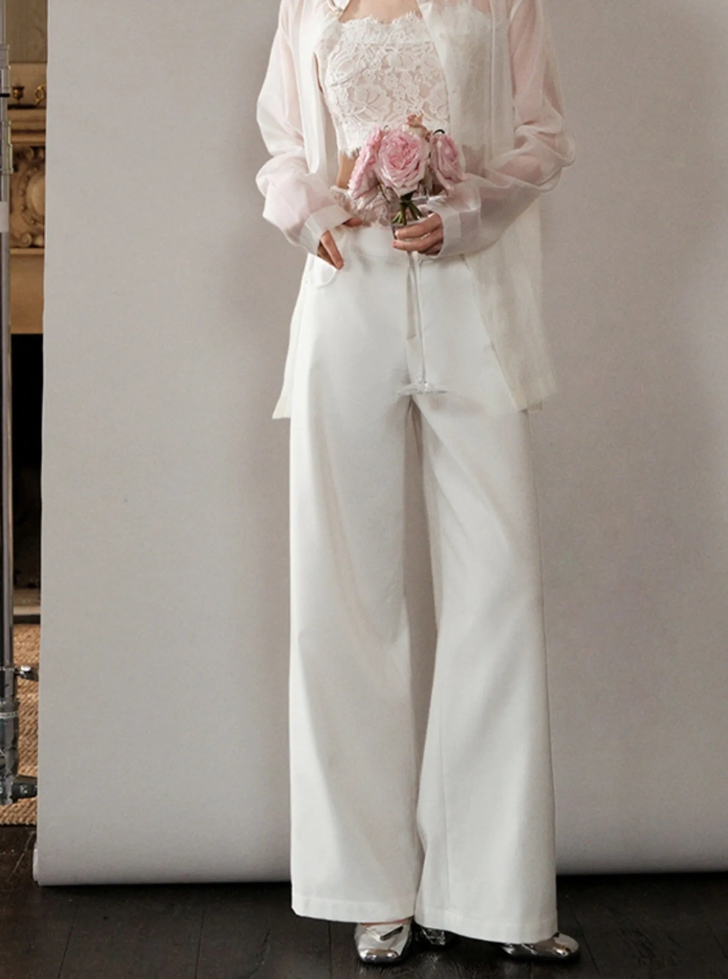 Elegant White Wide-Leg Slacks Pants