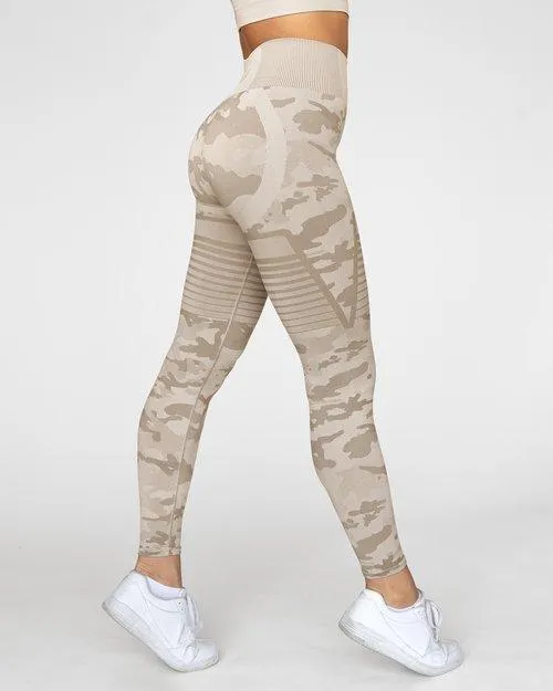Gavelo Seamless Desert Storm Camo Leggings