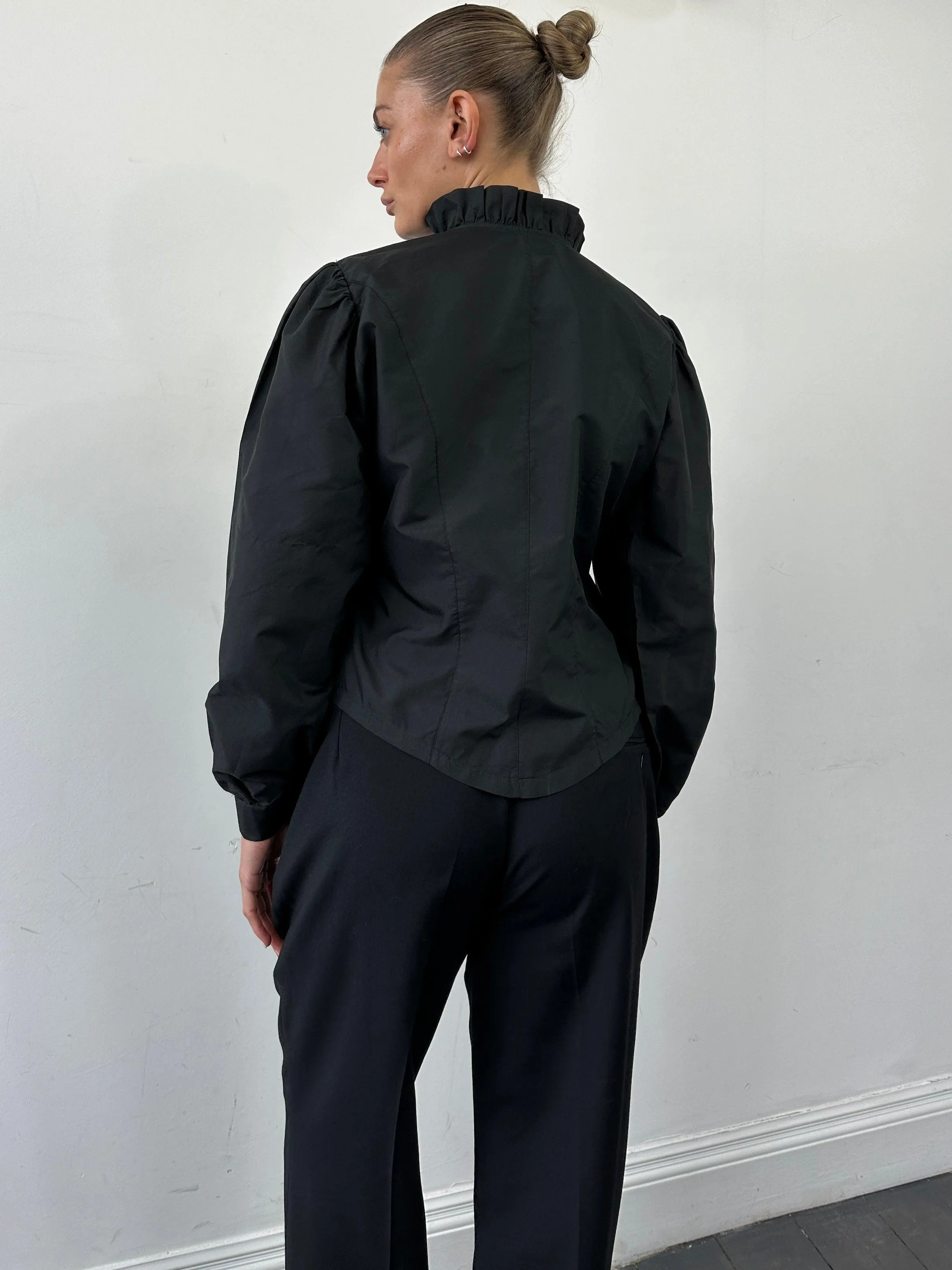 Vintage Puff Sleeve Pleated Shirt - M